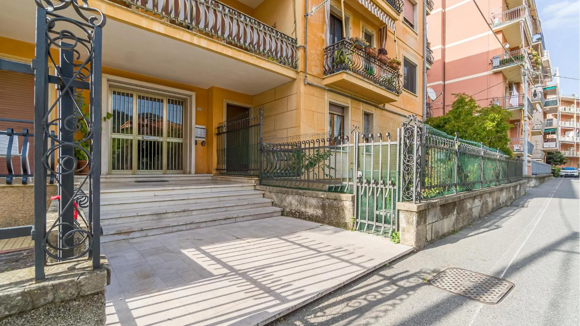 Gorgeous Apartment In Levanto With Kitchen