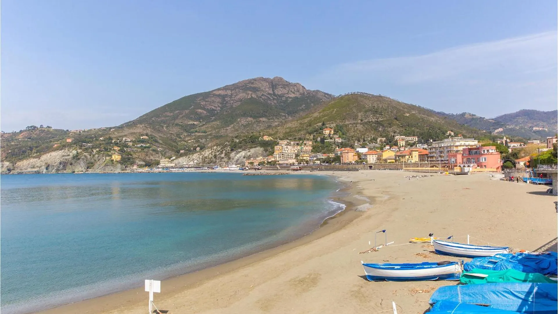Gorgeous Apartment In Levanto With Kitchen